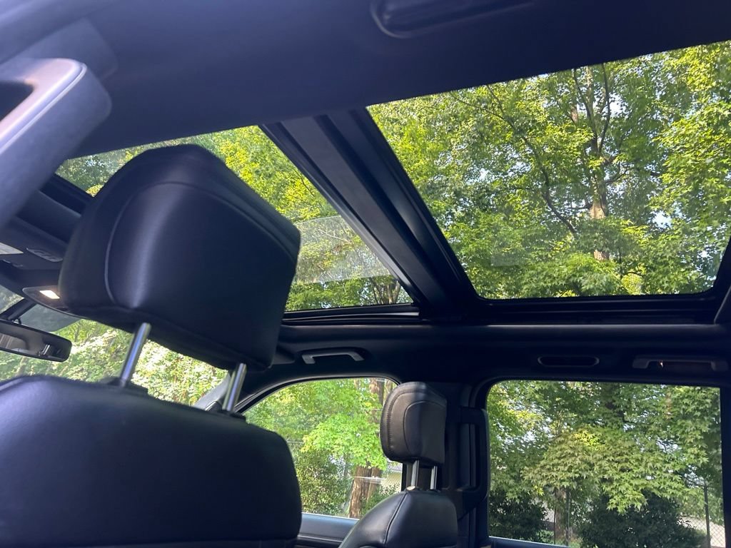 Used 2019 Ford Expedition Limited AWD/4WD image 32