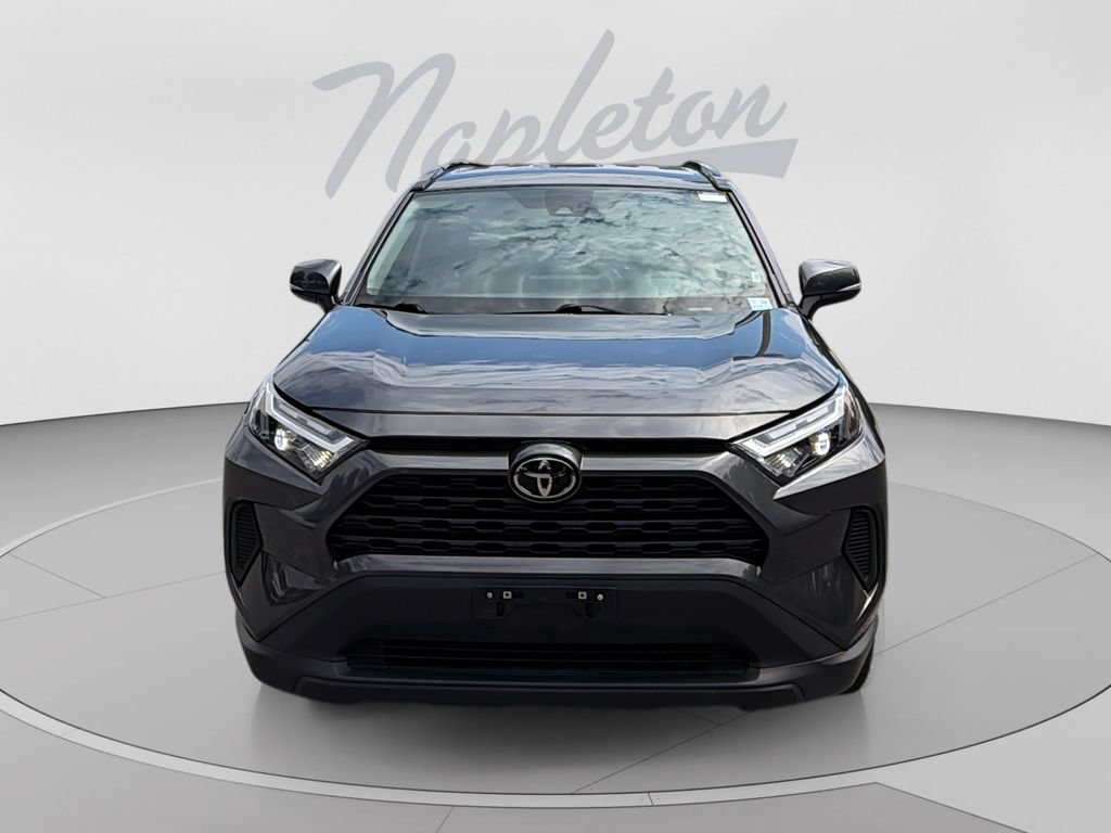 Used 2024 Toyota RAV4 XLE FWD image 9