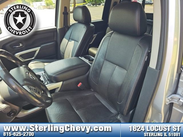 Used 2017 Nissan Titan SL w/ SL Towing Convenience Package image 10
