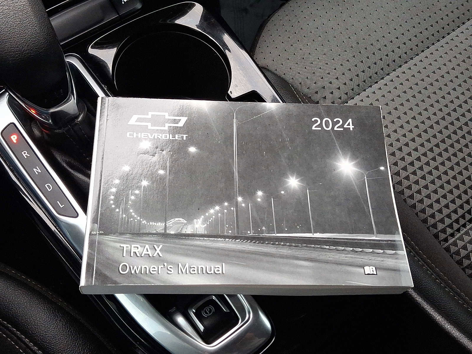 Certified 2024 Chevrolet Trax LT w/ Driver Confidence Package image 25