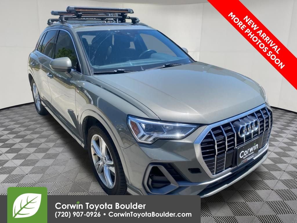 Used 2019 Audi Q3 2.0T Premium Plus w/ Premium Plus Package AWD/4WD image 1