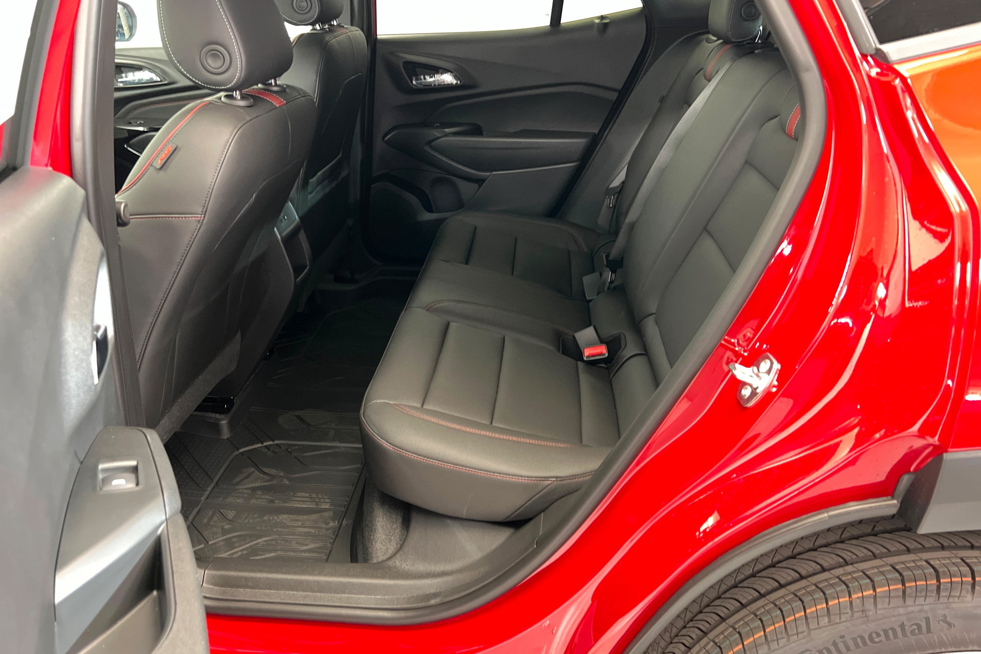 New 2026 Chevrolet Trax RS w/ Driver Confidence Package FWD image 22