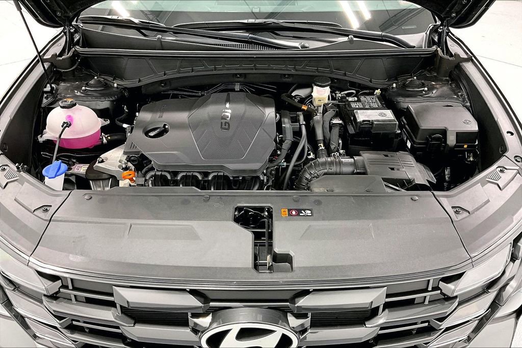 Certified 2025 Hyundai Tucson SEL image 12