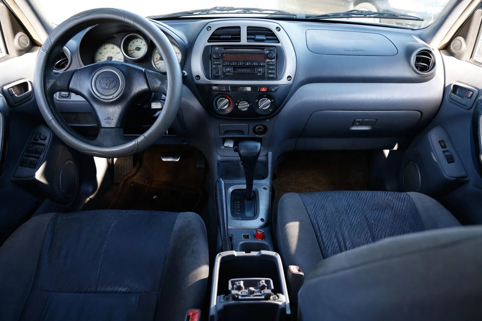 Used 2002 Toyota RAV4 2WD image 21