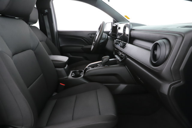 Used 2024 Chevrolet Colorado Trail Boss AWD/4WD image 28