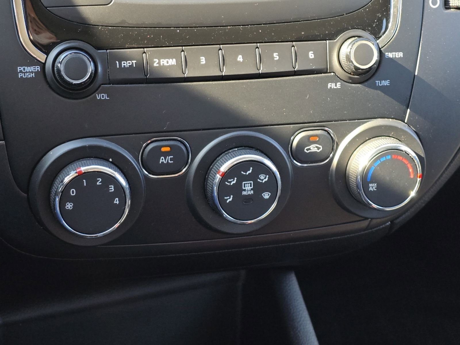 Used 2017 Kia Forte LX FWD image 23