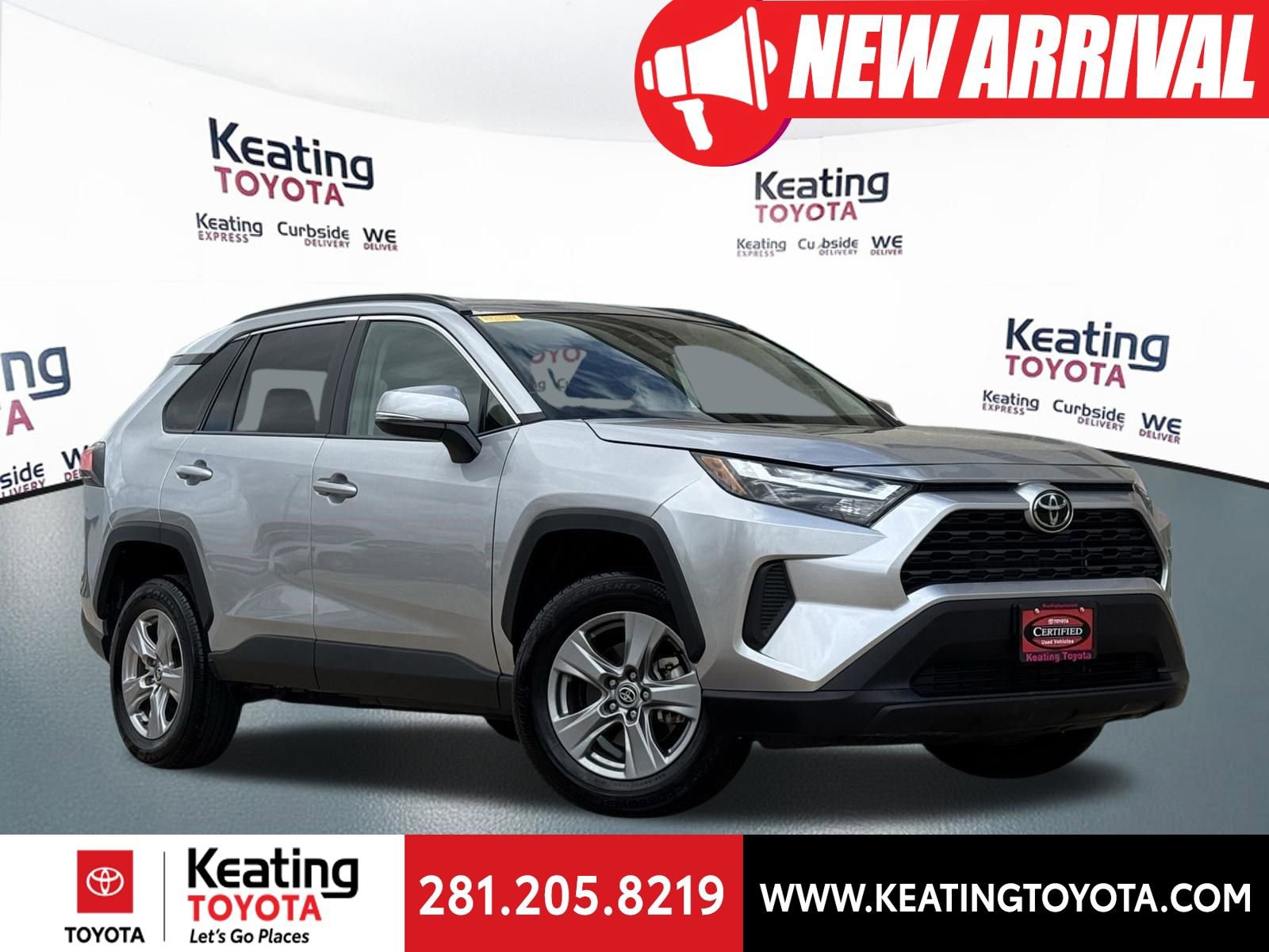Used 2025 Toyota RAV4 XLE image 1