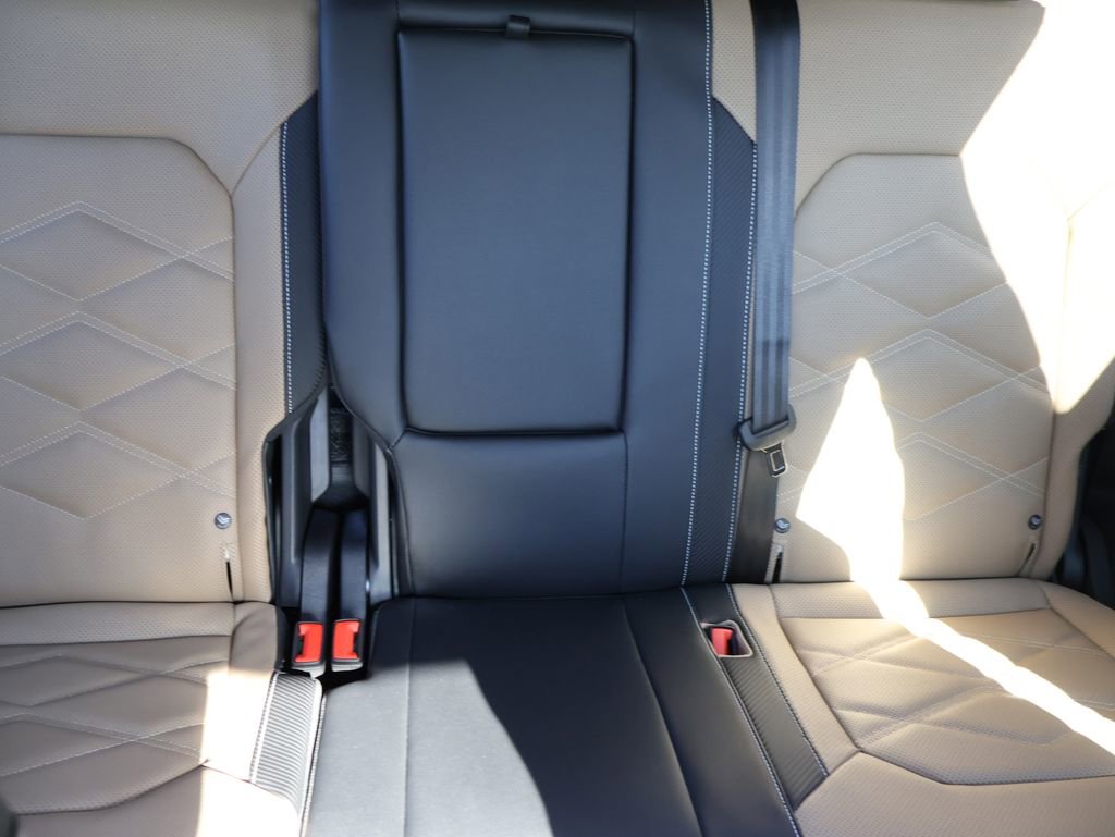 New 2026 Volkswagen Atlas Cross Sport SE image 13