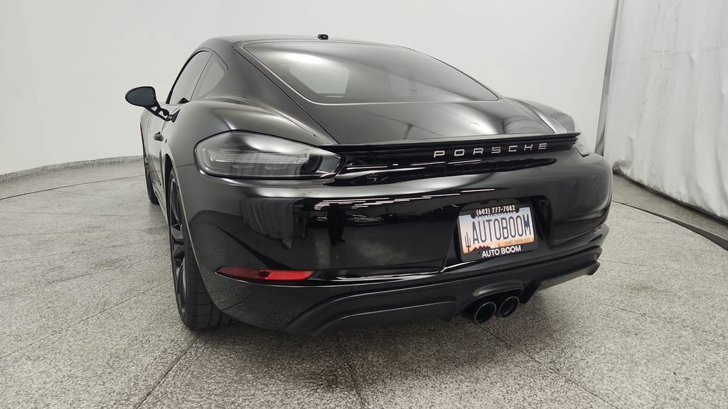 Used 2018 Porsche 718 Cayman GTS RWD image 18