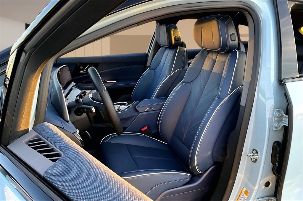 New 2026 Cadillac Optiq Sport 2 image 9