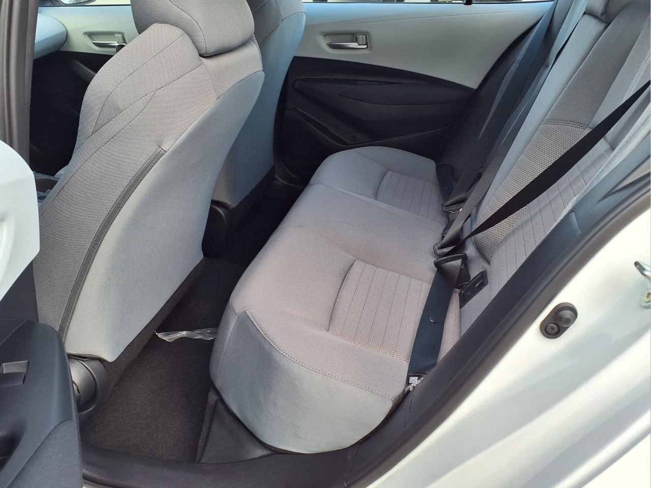 Certified 2026 Toyota Corolla SE FWD image 10