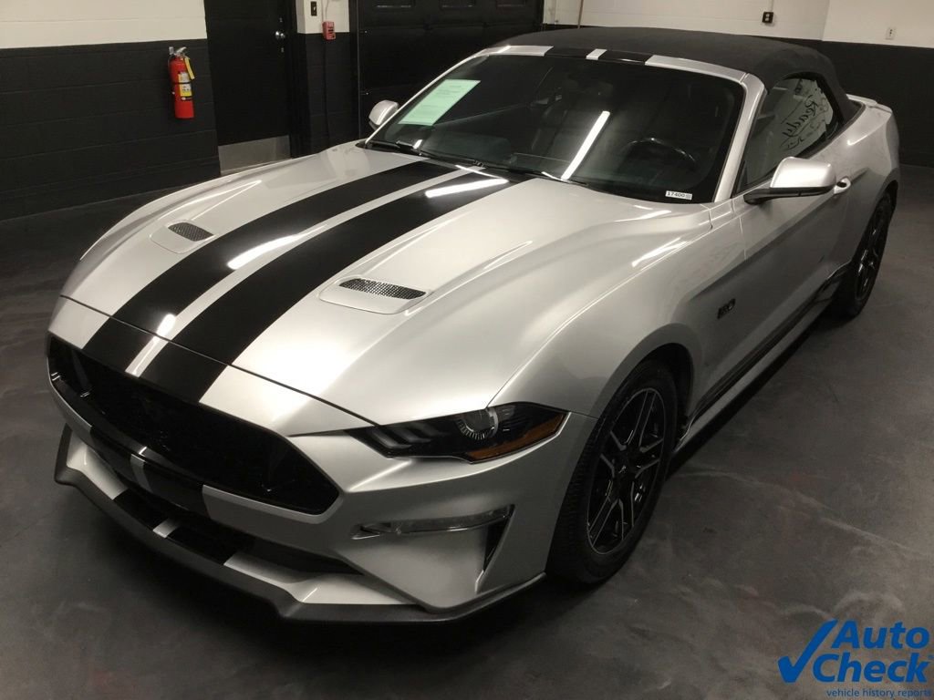 Used 2019 Ford Mustang GT Premium image 17