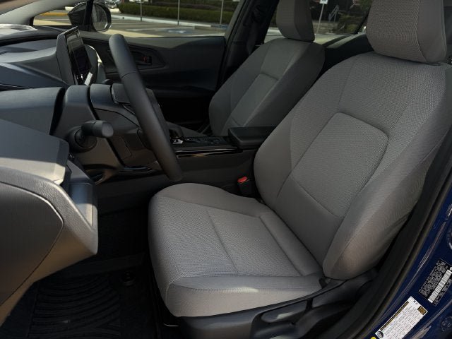 New 2027 Toyota Prius LE FWD image 21