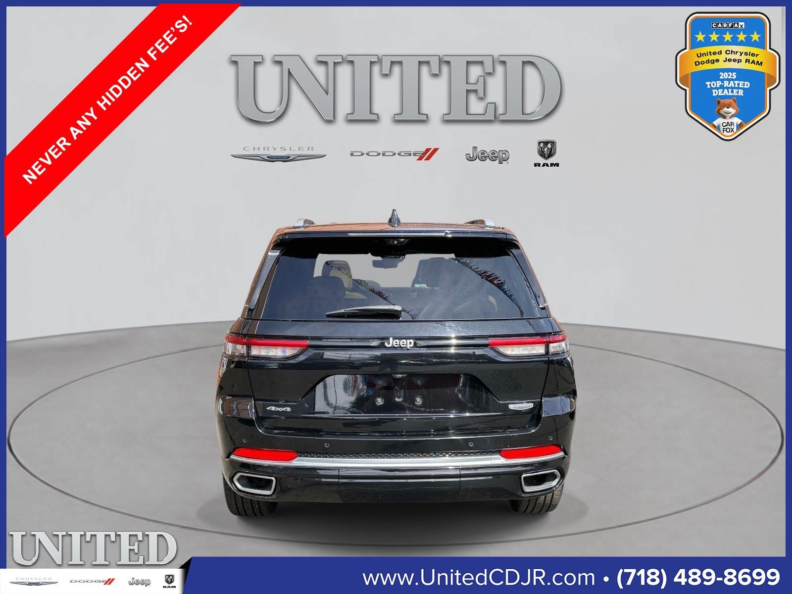 Used 2022 Jeep Grand Cherokee Summit w/ Adv Protech Group IV AWD/4WD image 4