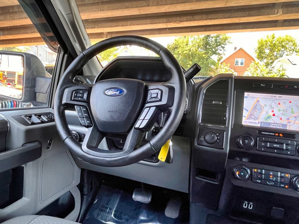 Used 2019 Ford F150 XLT w/ Equipment Group 302A Luxury AWD/4WD image 15