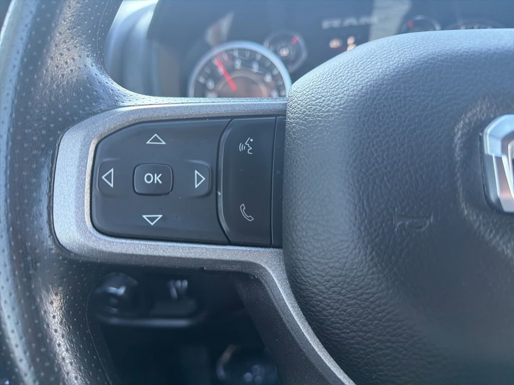 Used 2024 RAM 2500 Tradesman w/ Chrome Appearance Group image 20