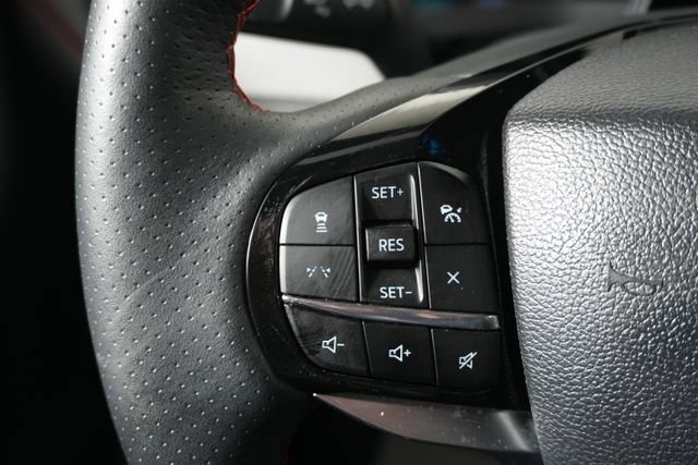 Certified 2025 Ford Explorer ST-Line w/ ST-Line Street Pack image 11