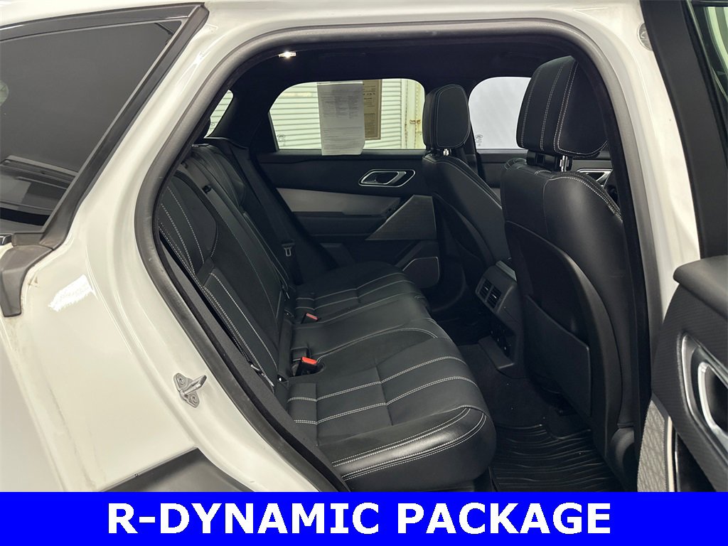 Used 2018 Land Rover Range Rover Velar R-Dynamic SE image 17