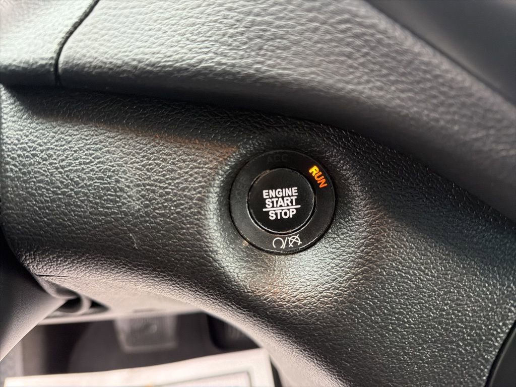 Used 2022 Jeep Cherokee Latitude Lux image 46