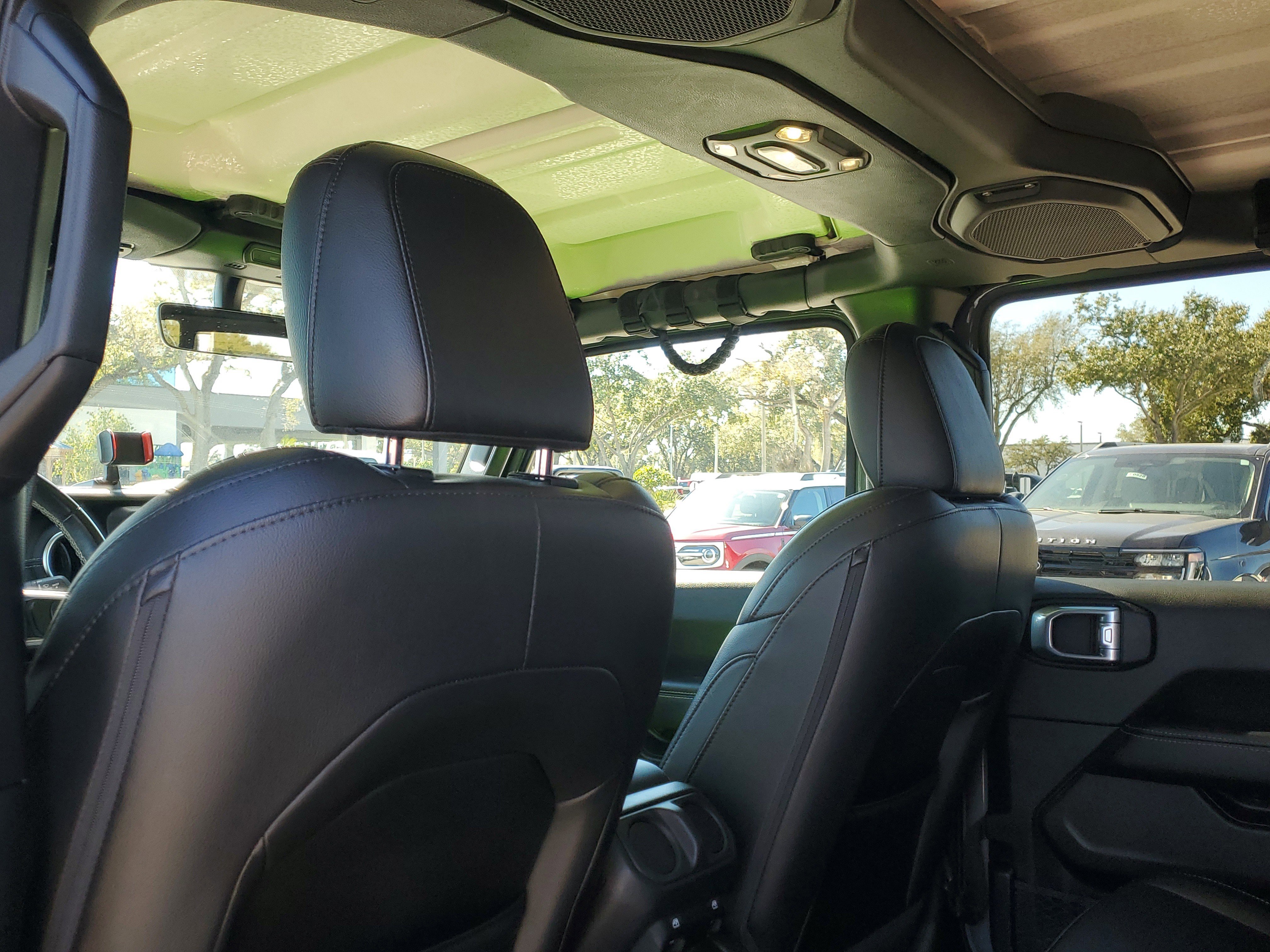 Used 2021 Jeep Gladiator Overland w/ Popular Equipment Package image 13