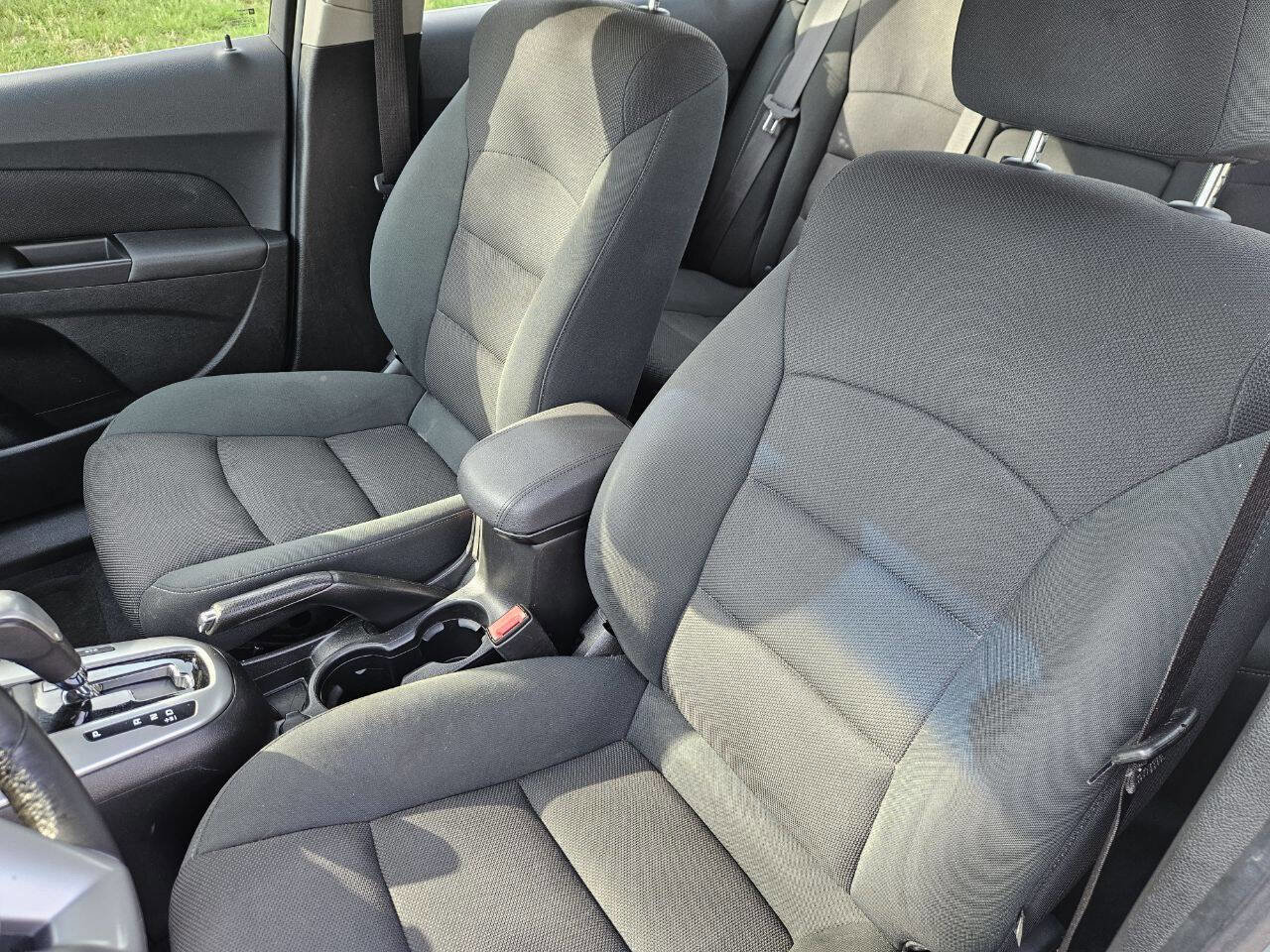 Used 2012 Chevrolet Cruze Eco FWD image 11