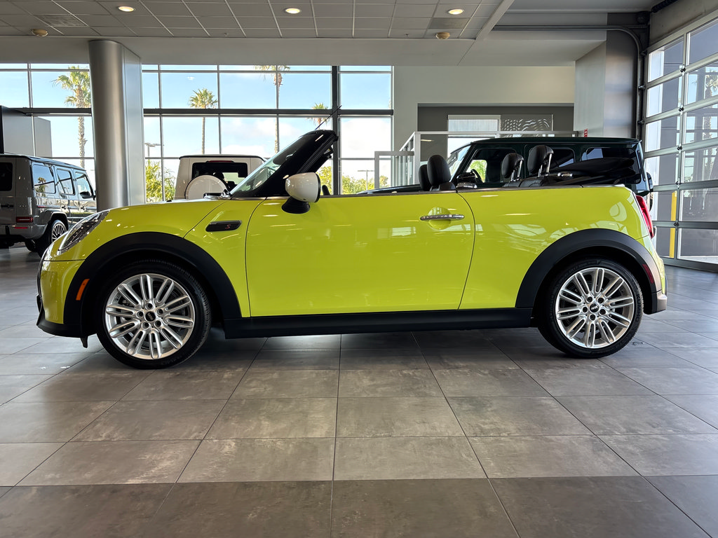 Used 2024 MINI Cooper S FWD image 30
