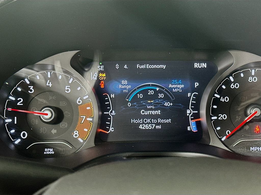 Used 2023 Jeep Compass Trailhawk AWD/4WD image 13