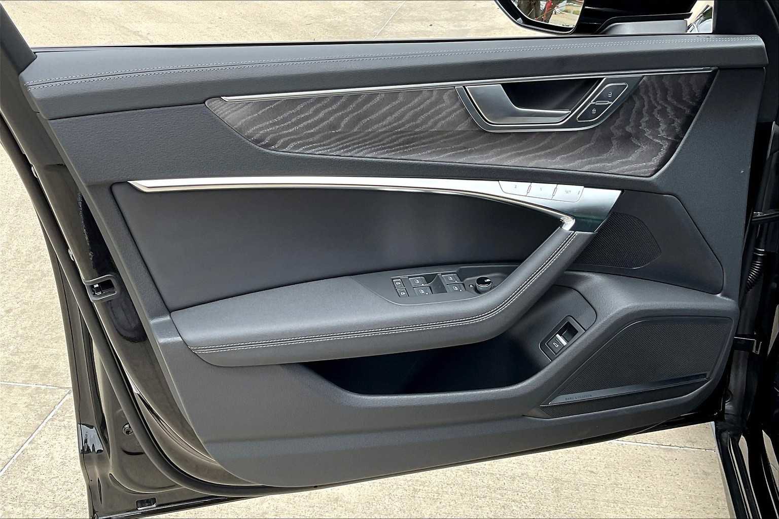 New 2025 Audi A6 Premium Plus image 10