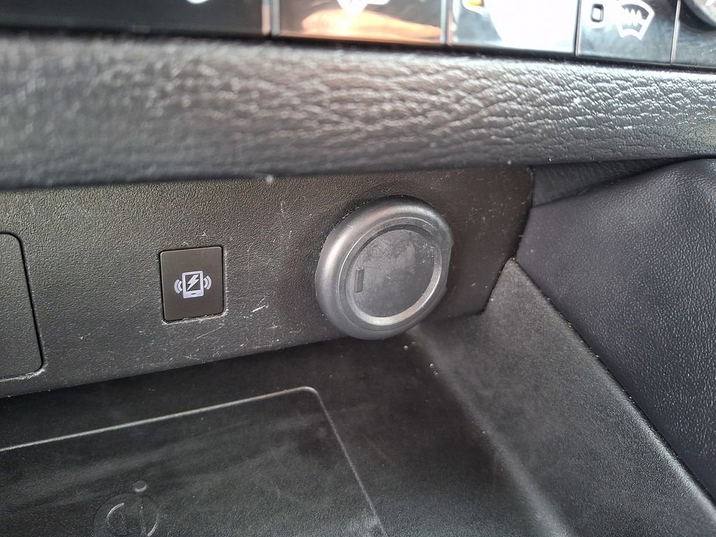 Used 2024 Mitsubishi Outlander SE AWD/4WD image 25