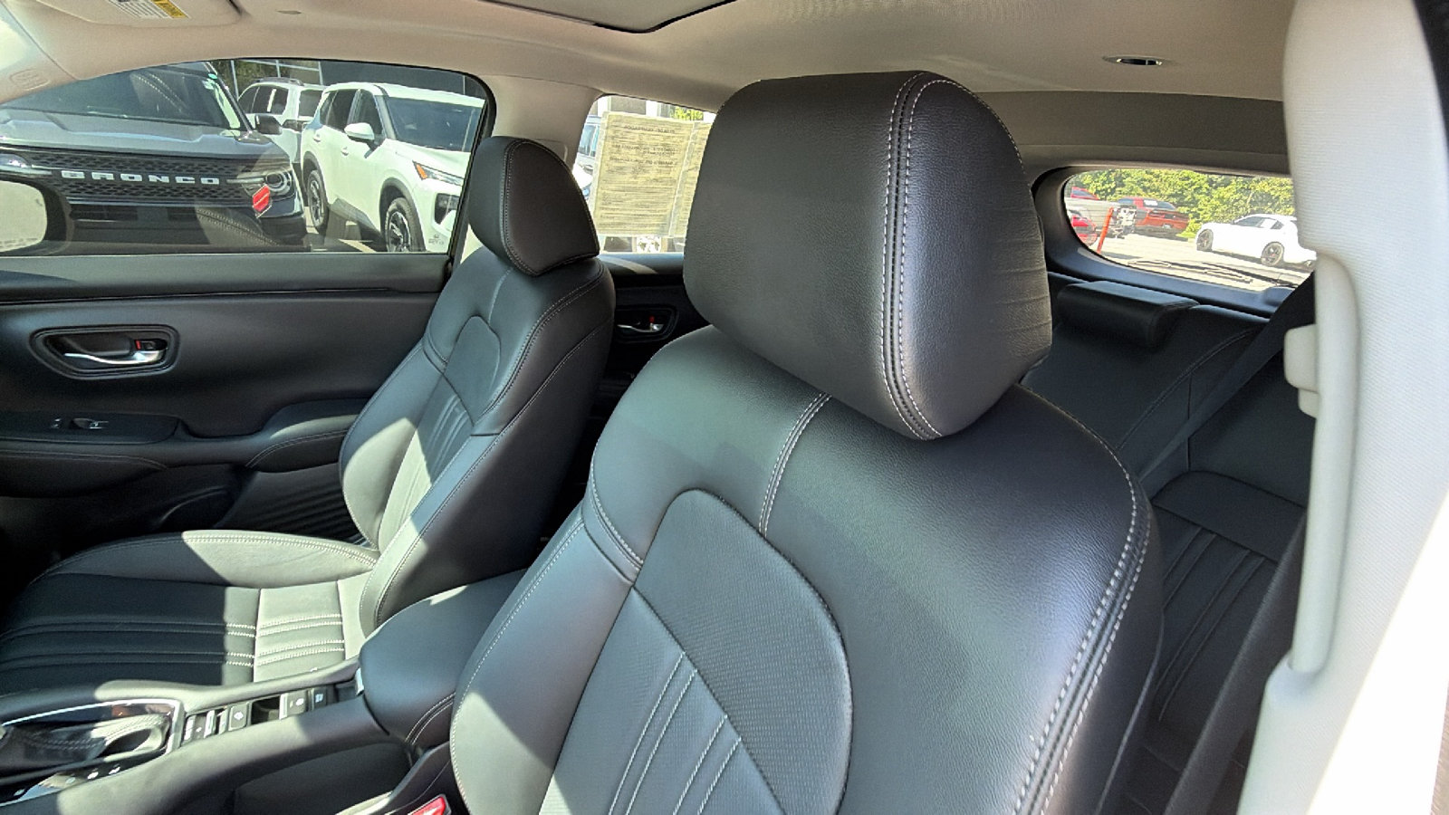 Used 2026 Honda HR-V EX-L image 17