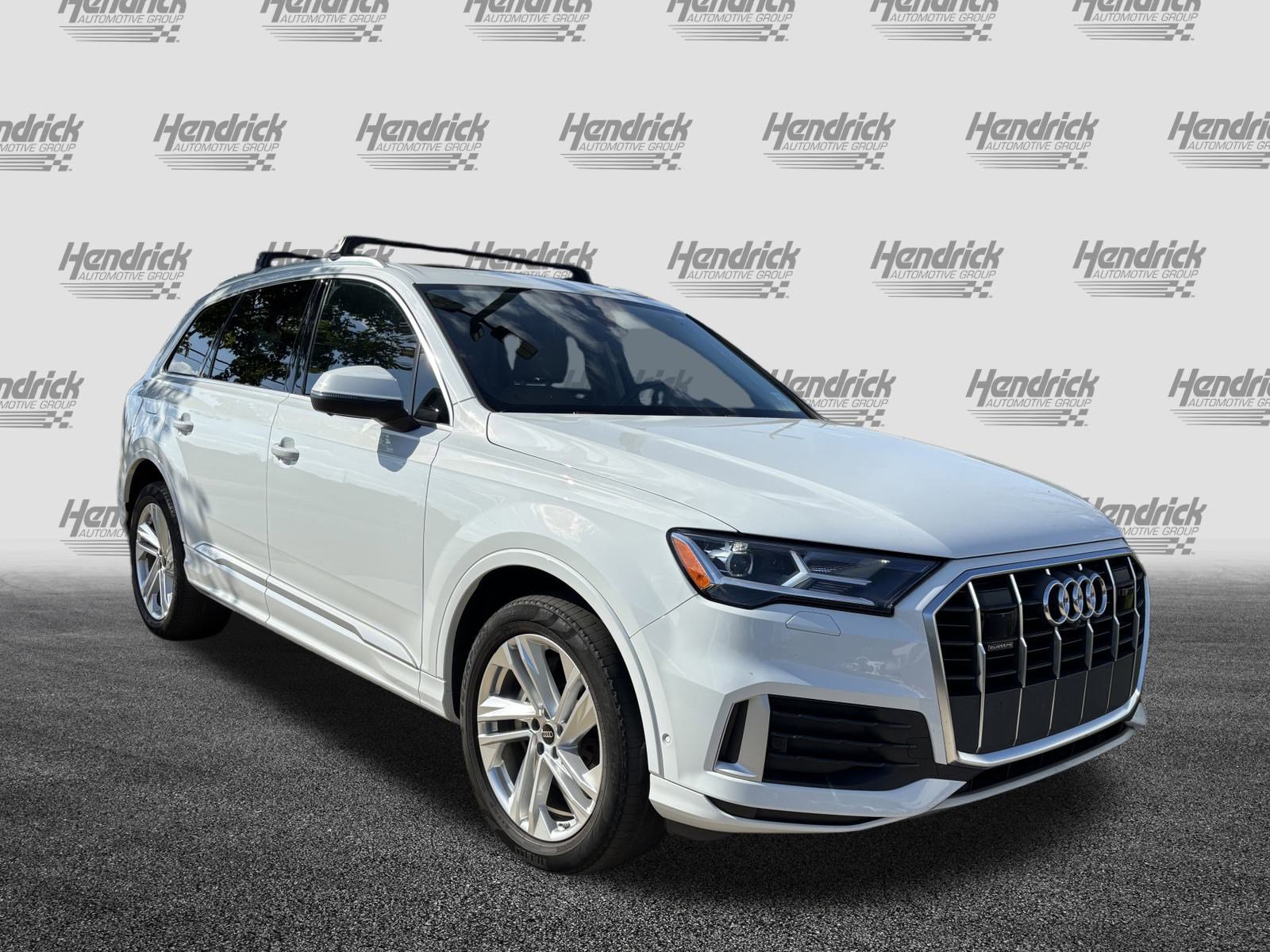 Used 2023 Audi Q7 2.0T Premium w/ Convenience Package image 2