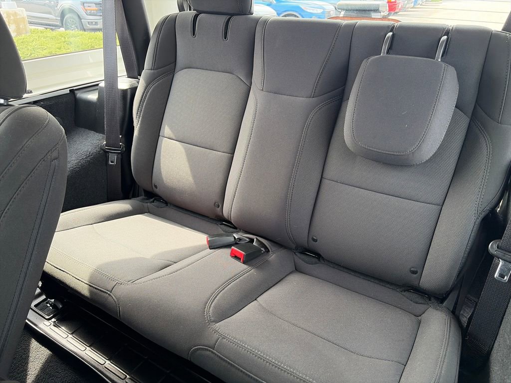 Used 2023 Jeep Wrangler Sport image 36
