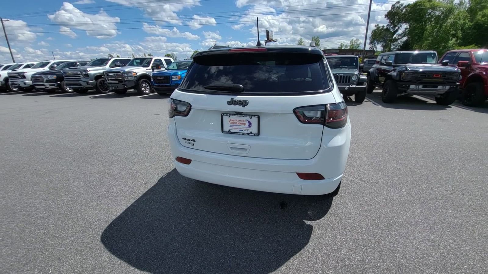 Used 2024 Jeep Compass Limited w/ Driver Assist Group I AWD/4WD image 9