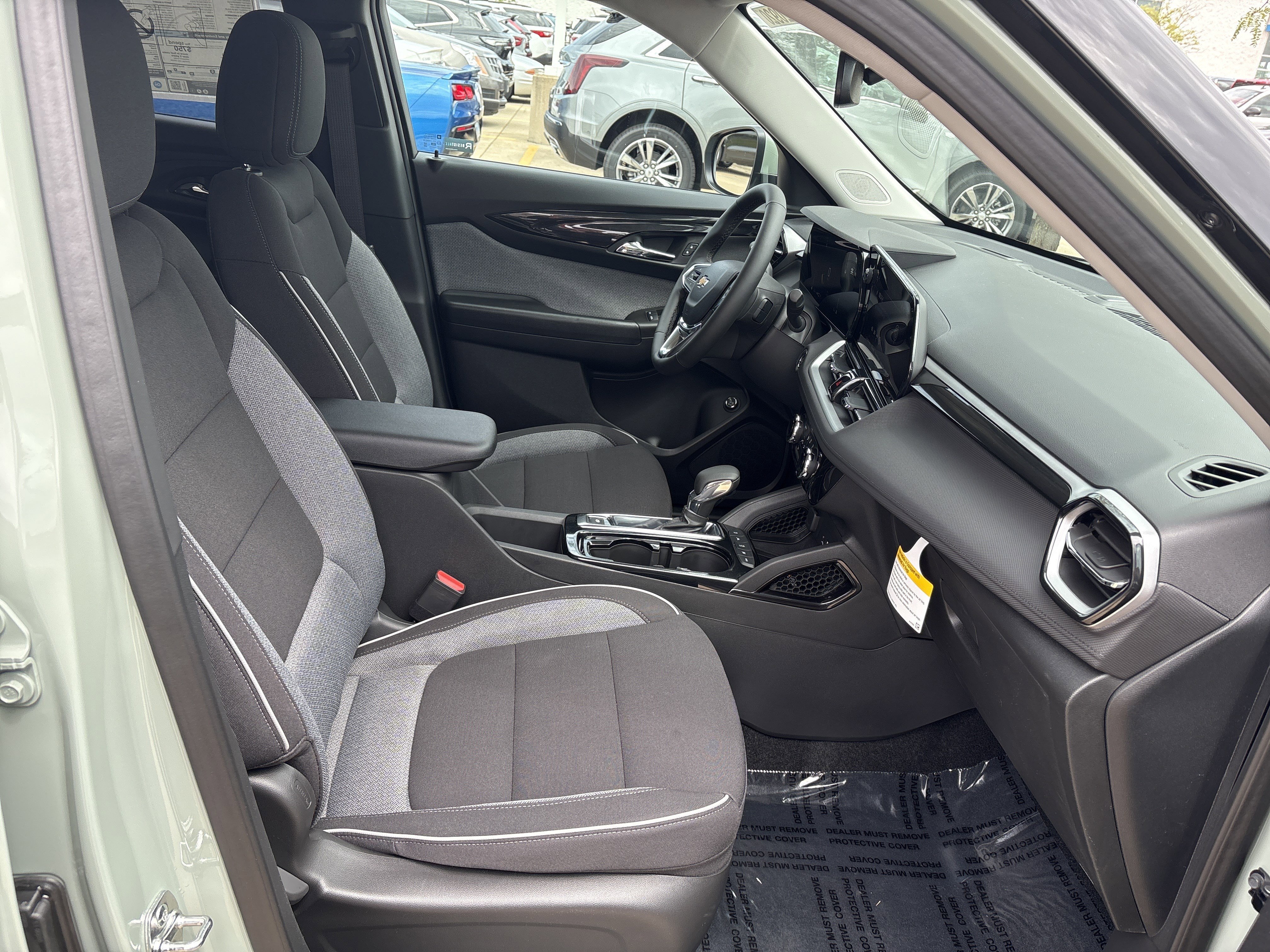 New 2026 Chevrolet TrailBlazer LT w/ Convenience Package AWD/4WD image 18