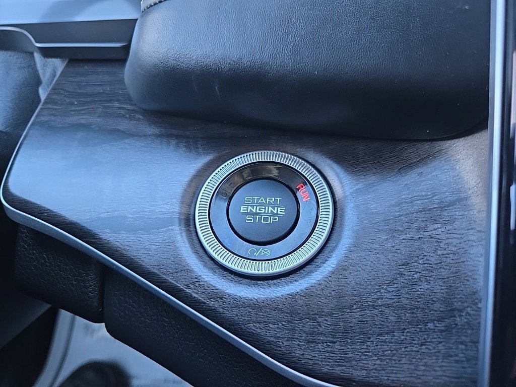 Used 2022 Jeep Grand Cherokee Limited 4xe w/ Luxury Tech Group II image 52