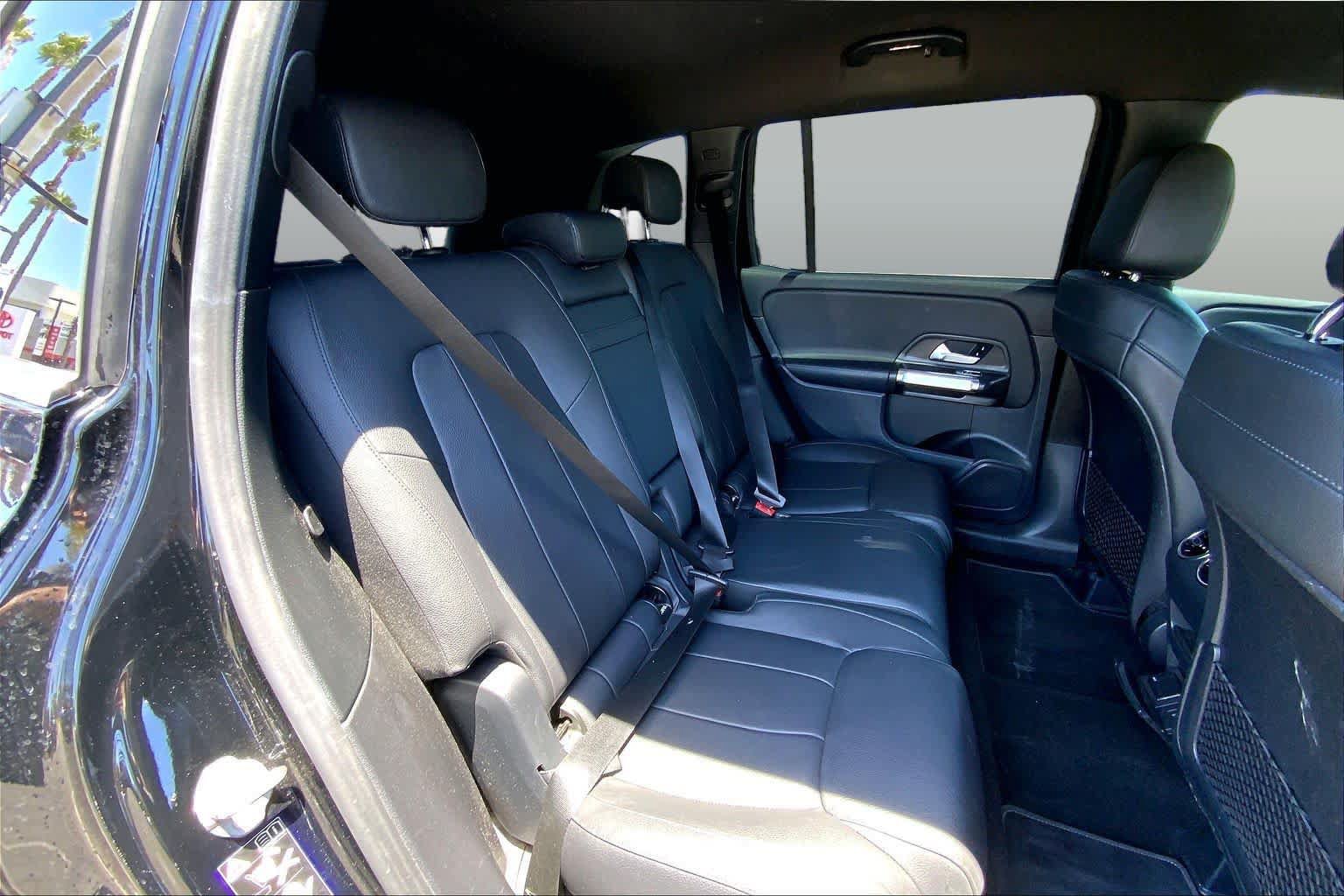 Used 2021 Mercedes-Benz GLB 250 4MATIC image 19