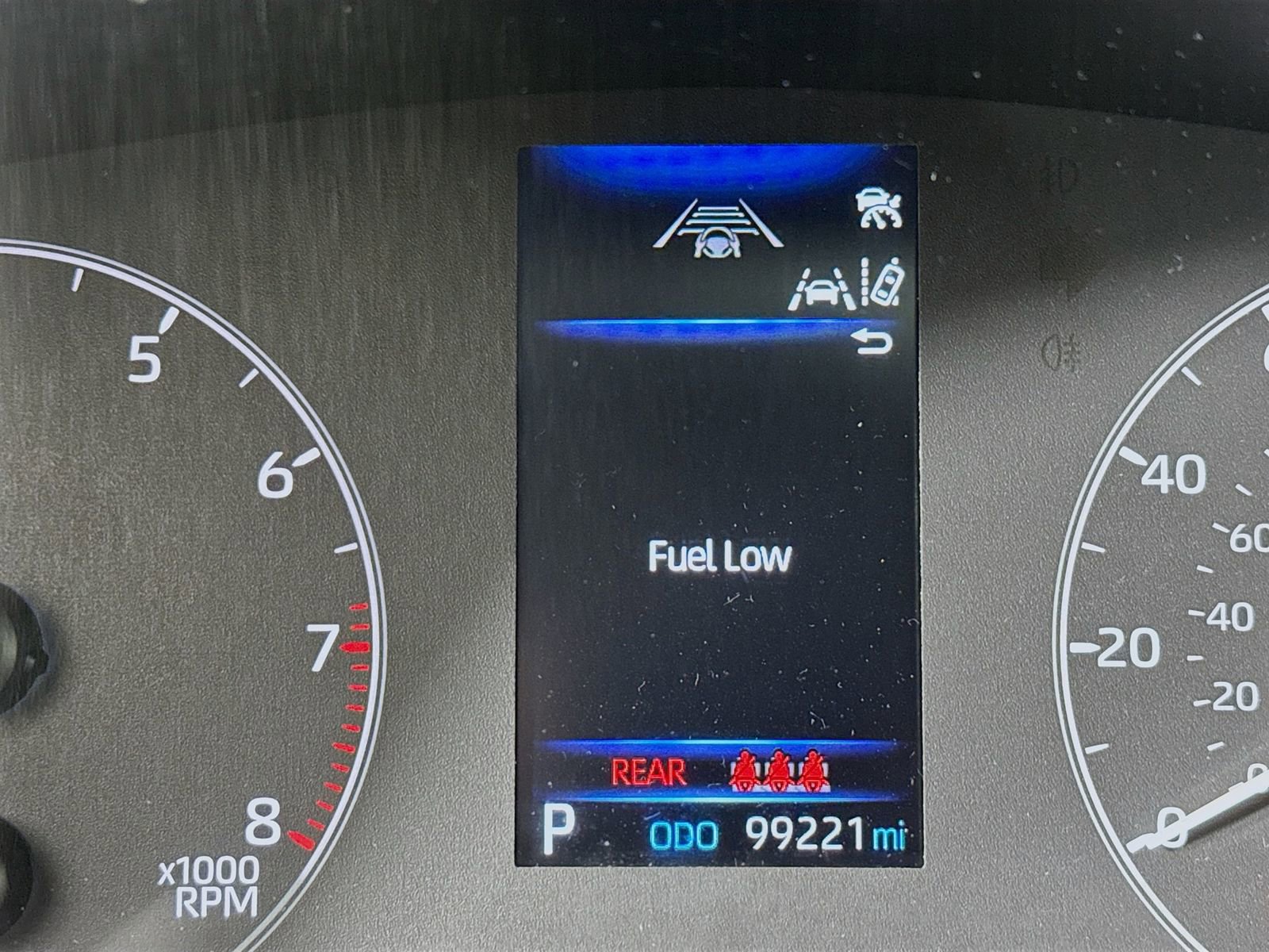 Used 2023 Toyota Corolla Cross LE w/ Moonroof Package AWD/4WD image 12