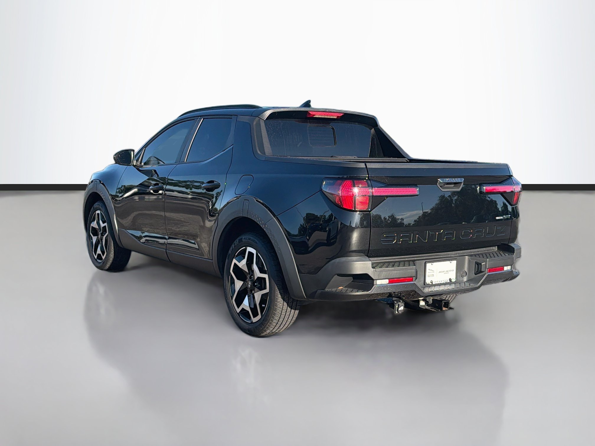 Used 2023 Hyundai Santa Cruz Limited AWD/4WD image 3