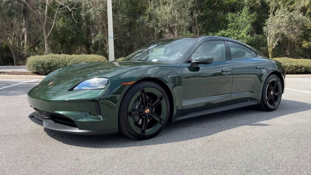 New 2025 Porsche Taycan image 4
