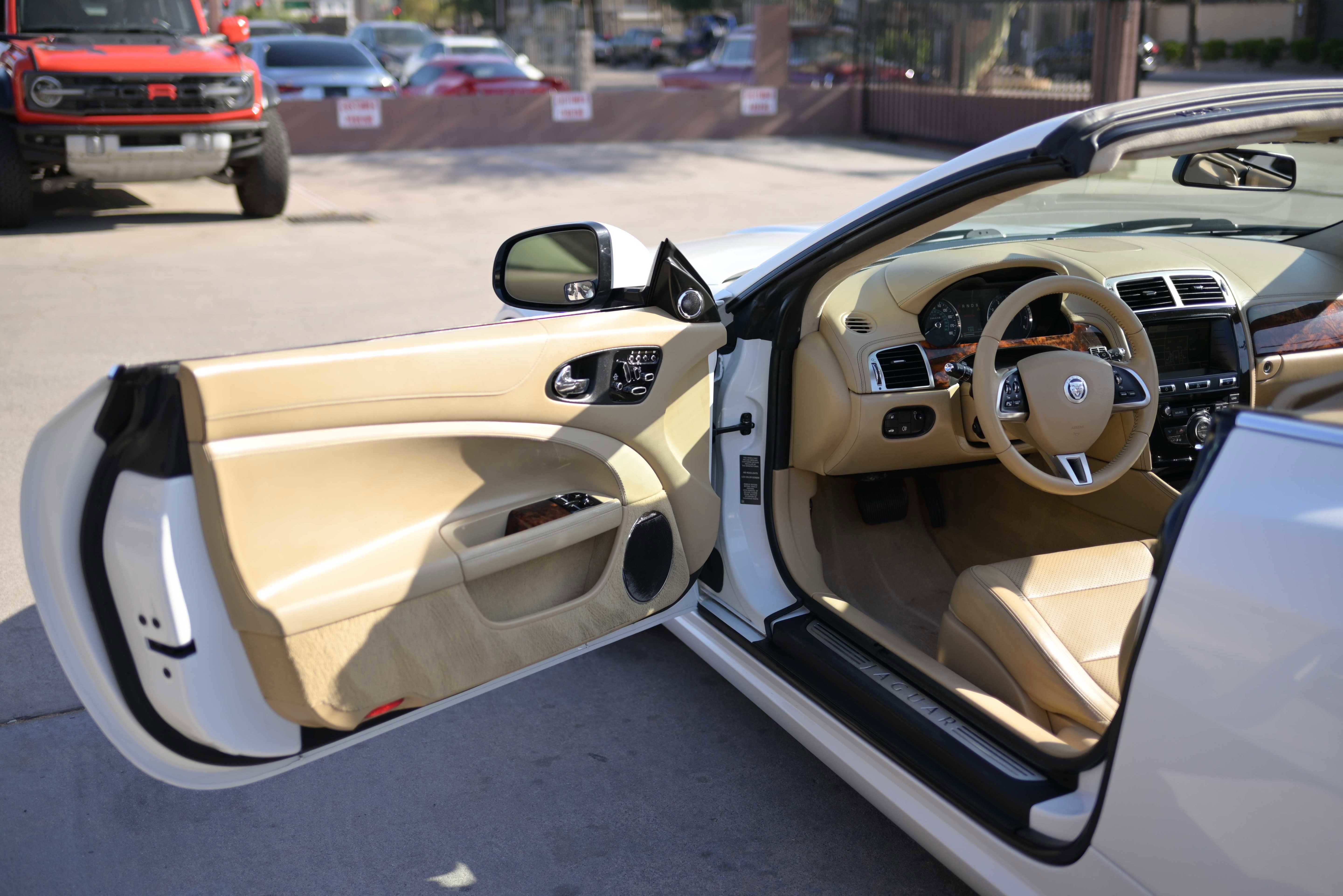 Used 2012 Jaguar XK Convertible image 11