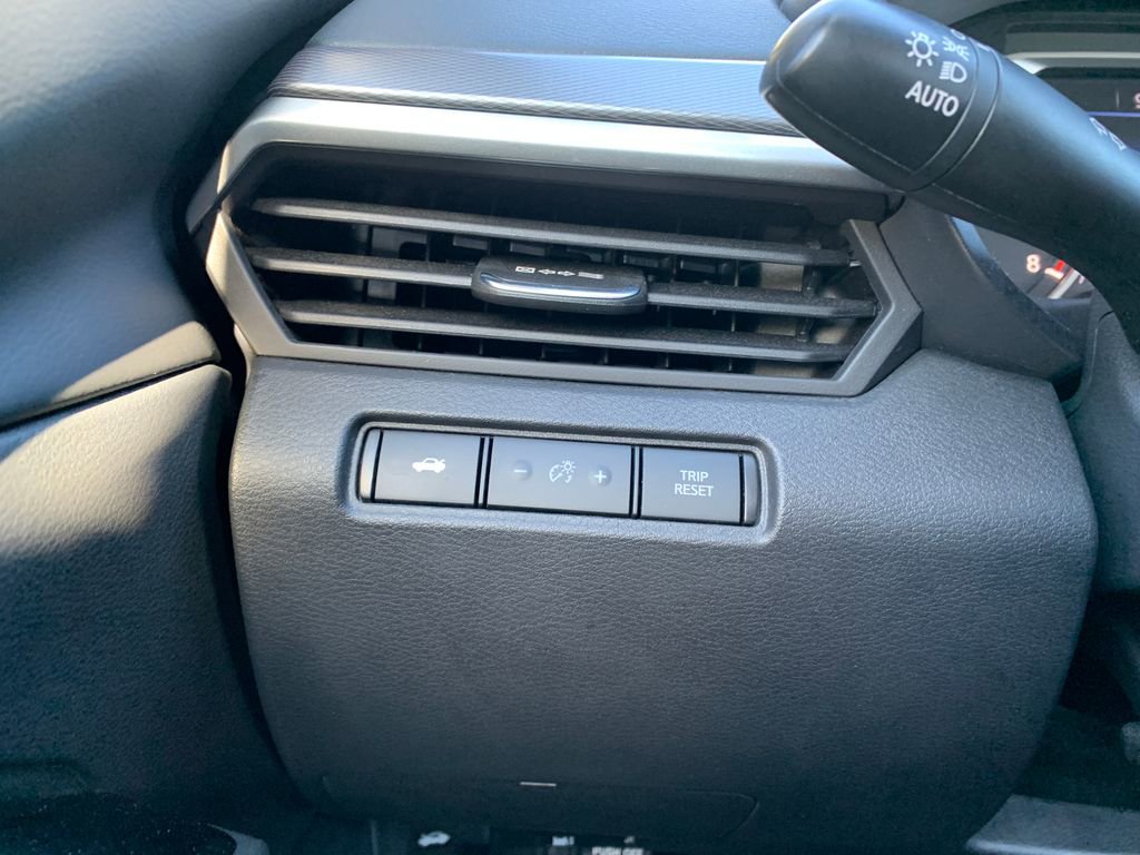 Used 2023 Nissan Altima 2.5 SR image 17