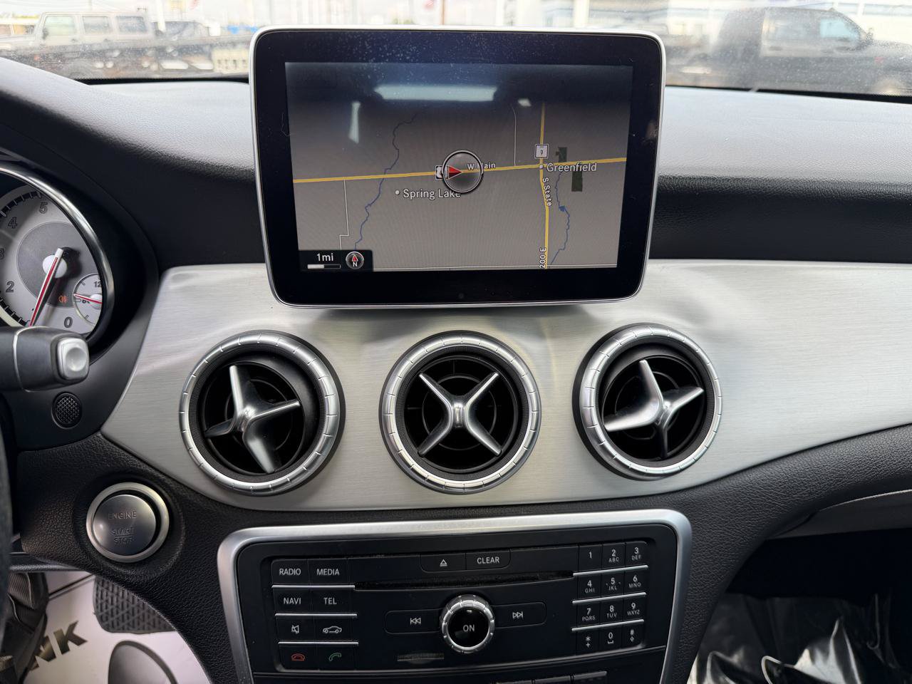 Used 2015 Mercedes-Benz CLA 250 image 25