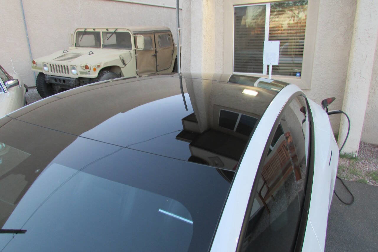 Used 2021 Tesla Model 3 Standard Range Plus image 47