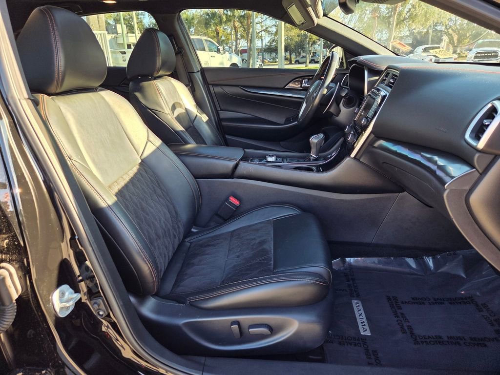 Used 2022 Nissan Maxima SR w/ Sport Mat Group image 19