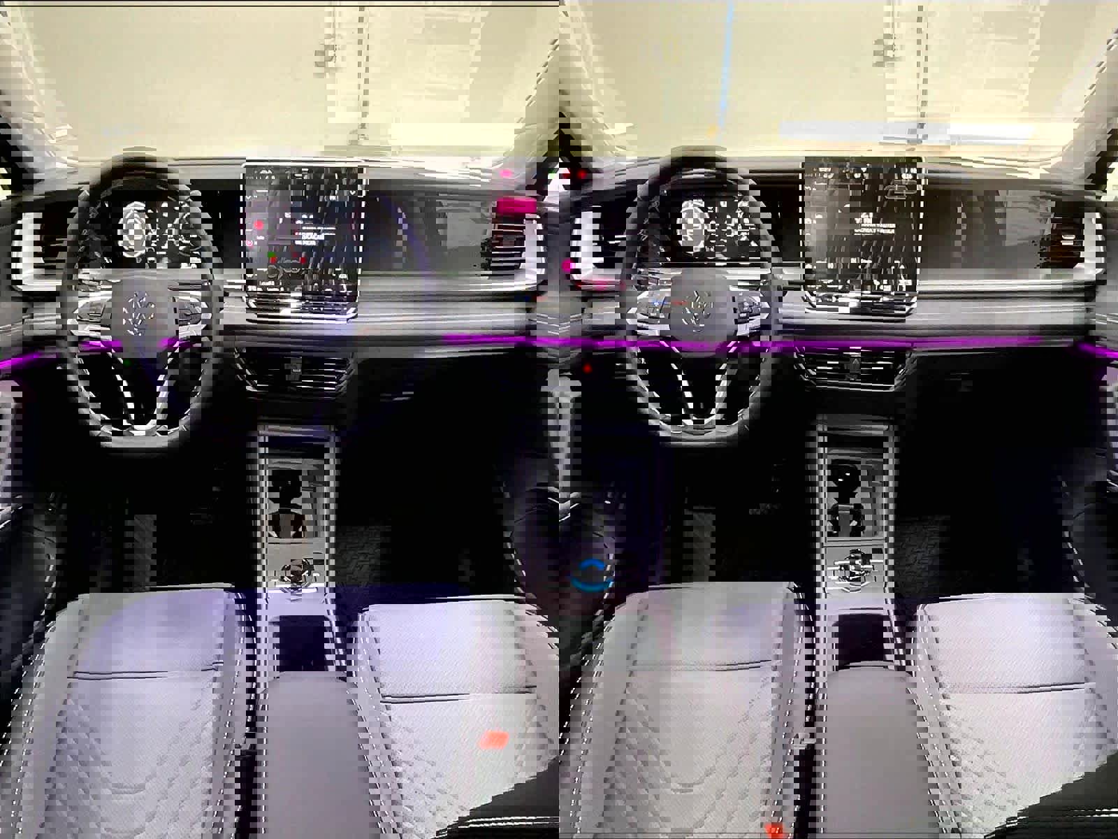 New 2026 Volkswagen Tiguan SE image 7