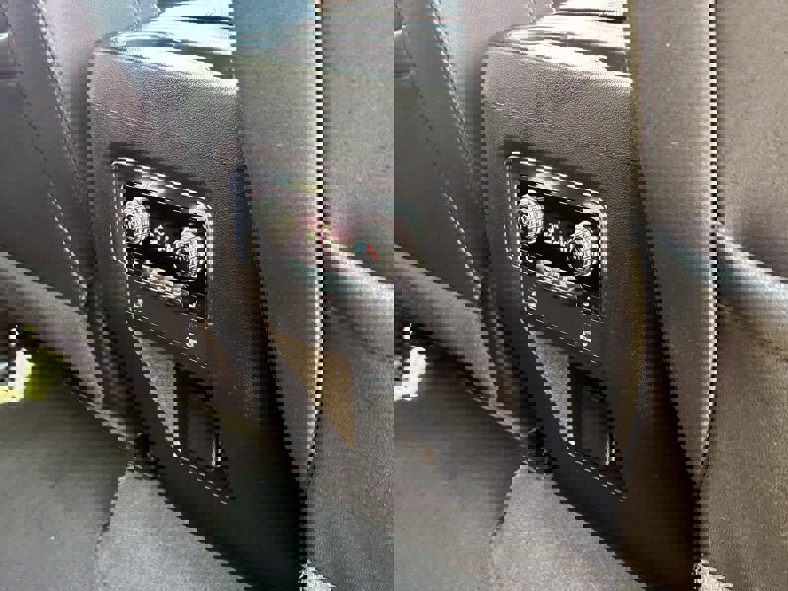 Used 2024 GMC Yukon AT4 image 17