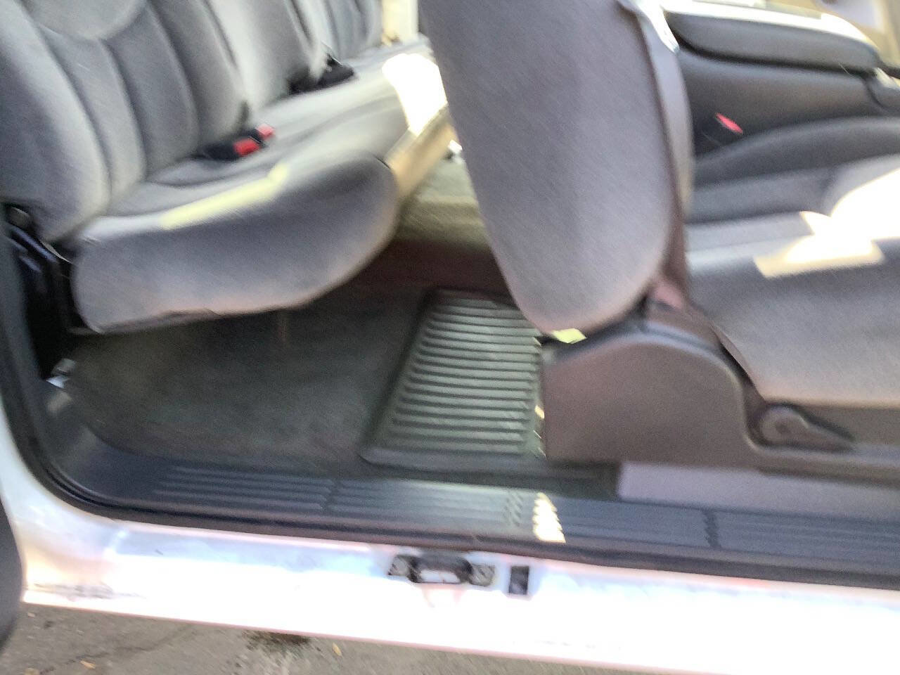 Used 2003 GMC Sierra 2500 SLE w/ Skid Plate Package image 44