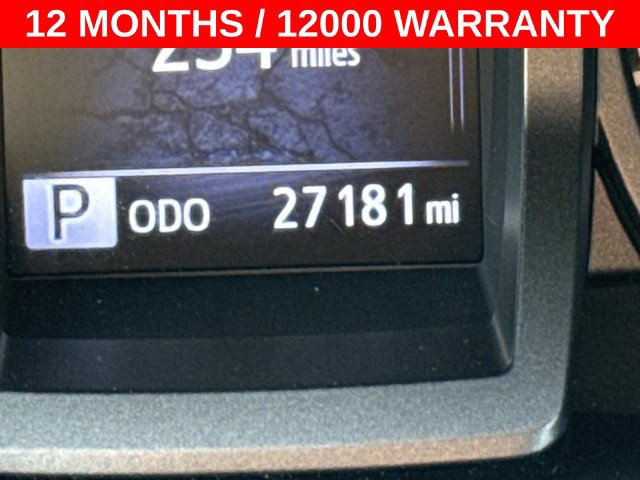 Used 2017 Toyota Tacoma TRD Sport AWD/4WD image 29