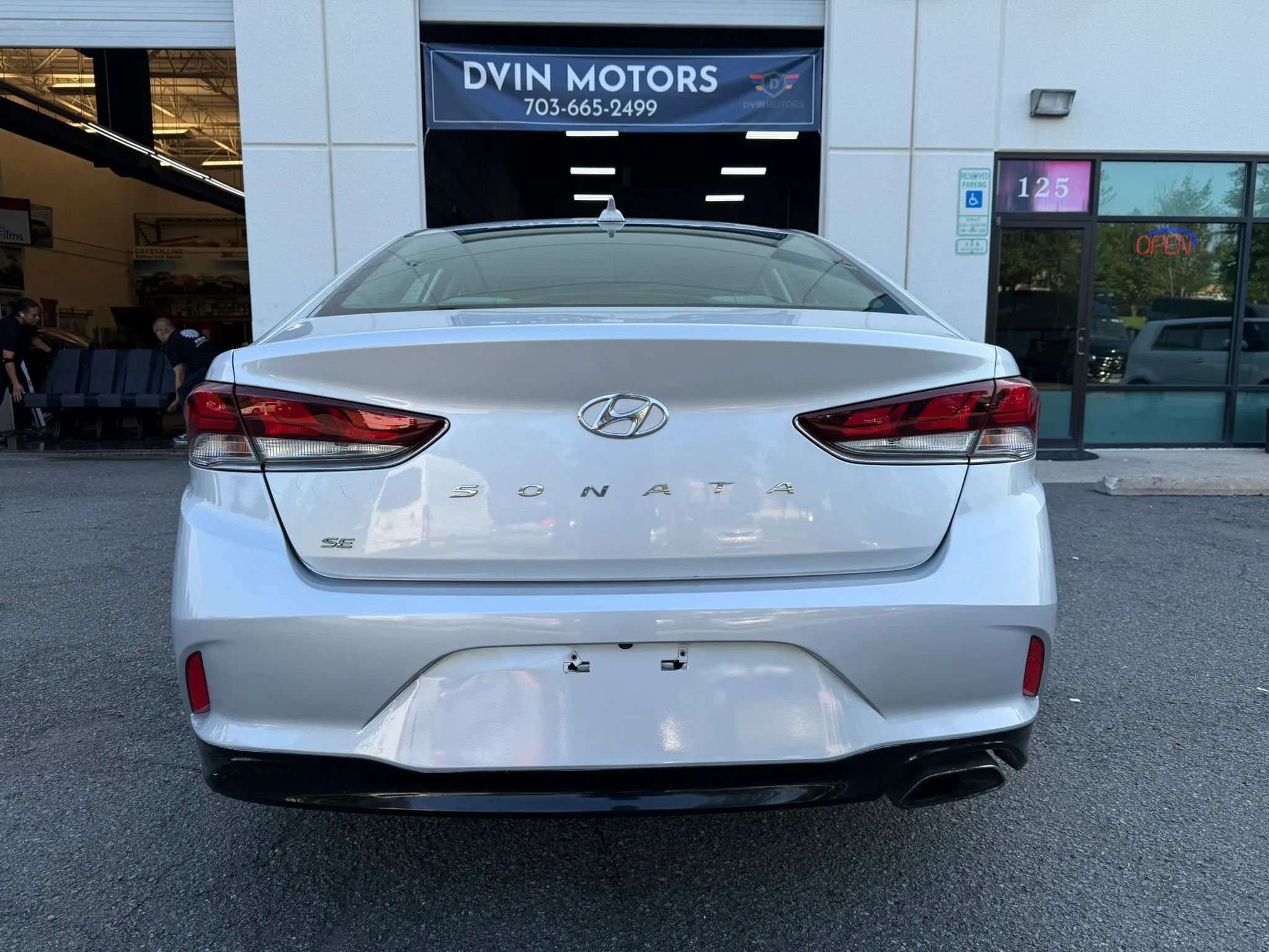 Used 2018 Hyundai Sonata SE FWD image 13