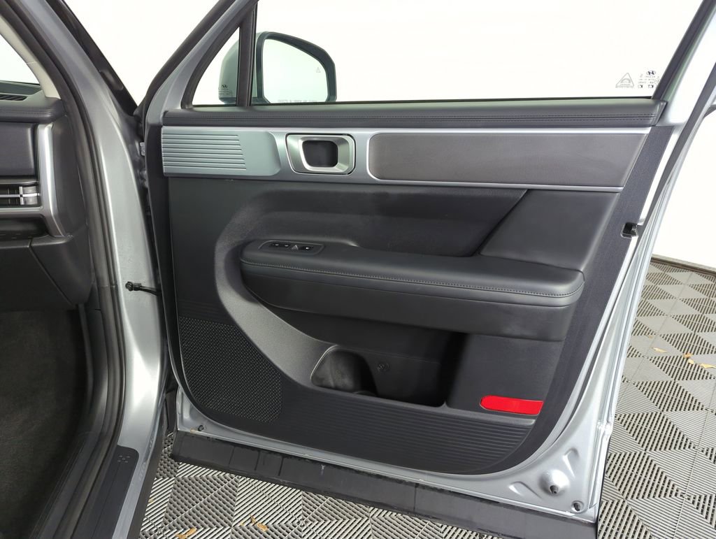 Used 2025 Hyundai Santa Fe SEL image 34